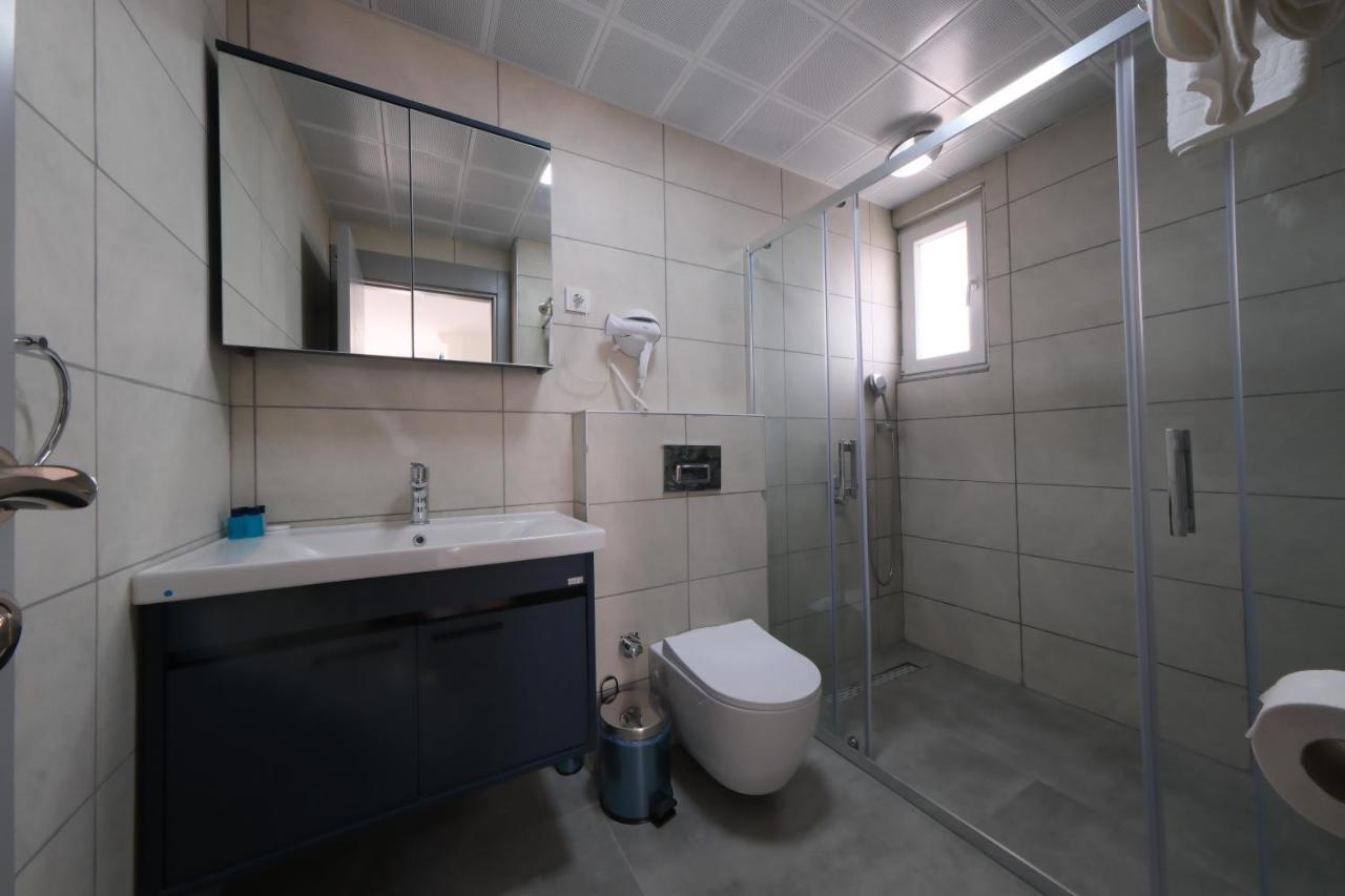 Premier Inn City Antalia Esterno foto