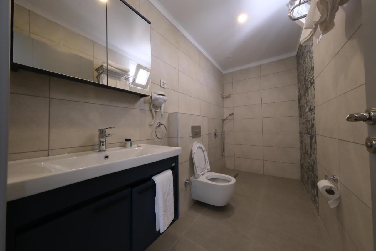Premier Inn City Antalia Esterno foto