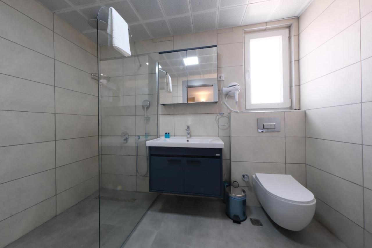 Premier Inn City Antalia Esterno foto